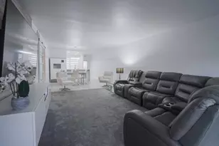 3201 Portofino Point, Coconut Creek, FL 33066 - Photo 9