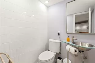 1401 S Federal Hwy, Boca Raton, FL 33432 - Photo 11