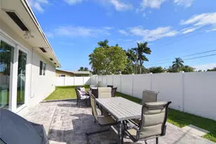 214 SE 5th St, Dania Beach, FL 33004 - Photo 47
