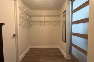 1750 N Bayshore Dr, Miami, FL 33132 - Photo 13