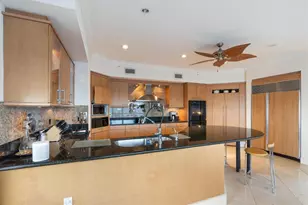 209 N Birch Rd, Fort Lauderdale, FL 33304 - Photo 21