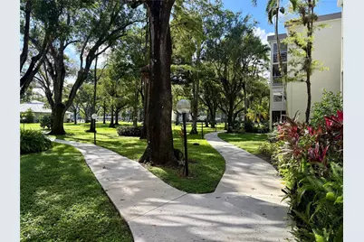 2998 NW 48th Terrace #431, Lauderhill, FL 33313 - Photo 15