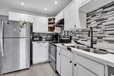 4017 Woodside Drive, Coral Springs, FL 33065 - Photo 7