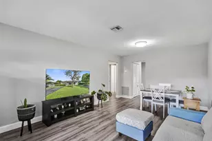 4017 Woodside Dr, Coral Springs, FL 33065 - Photo 21