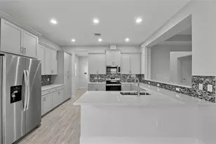 5218 Liberty Ln, The Acreage, FL 33470 - Photo 13