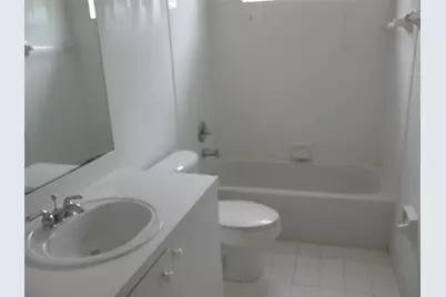 958 NW 127th Avenue, Coral Springs, FL 33071 - Photo 23