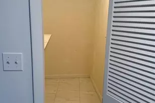 1537 E Hillsboro Blvd, Deerfield Beach, FL 33441 - Photo 19