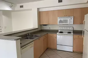 8010 N Nob Hill Rd, Tamarac, FL 33321 - Photo 3