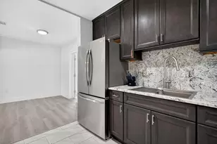 40 NW 68th St, Miami, FL 33150 - Photo 15