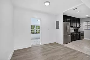 40 NW 68th St, Miami, FL 33150 - Photo 17