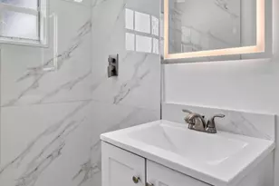 40 NW 68th St, Miami, FL 33150 - Photo 7