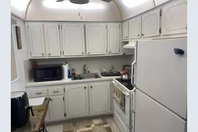 117 Brighton C #117, Boca Raton, FL 33434 - Photo 9