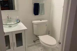 604 NE 2nd St, Dania Beach, FL 33004 - Photo 9