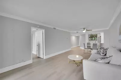 116 Lake Emerald Drive #401, Fort Lauderdale, FL 33309 - Photo 7