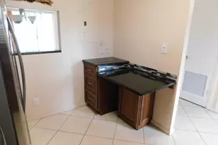 9580 Sunrise Lakes Blvd, Sunrise, FL 33322 - Photo 5