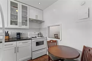 8280 Sunrise Lakes Blvd, Sunrise, FL 33322 - Photo 9