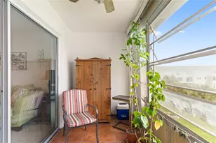 8280 Sunrise Lakes Blvd, Sunrise, FL 33322 - Photo 27