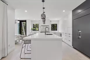 9 Tahoe Ln, Sea Ranch Lakes, FL 33308 - Photo 21