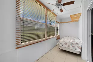 9061 Sunrise Lakes Blvd, Sunrise, FL 33322 - Photo 11