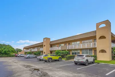 9061 Sunrise Lakes Boulevard #102, Sunrise, FL 33322 - Photo 13