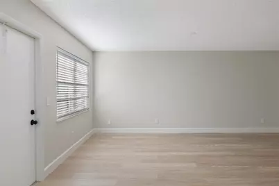 18 Vista Gardens Trail #105, Vero Beach, FL 32962 - Photo 3