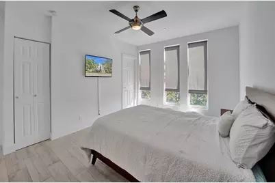 703 SE 16th Court, Fort Lauderdale, FL 33316 - Photo 23