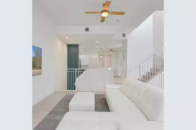 703 SE 16th Court, Fort Lauderdale, FL 33316 - Photo 13