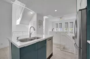 703 SE 16th Ct, Fort Lauderdale, FL 33316 - Photo 7