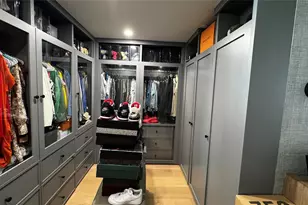 650 NE 32nd St, Miami, FL 33137 - Photo 21