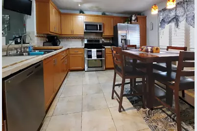 291 S Hollybrook Drive #305, Pembroke Pines, FL 33025 - Photo 3