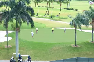 291 S Hollybrook Dr, Pembroke Pines, FL 33025 - Photo 17