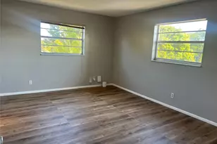 4151 NW 41st St, Lauderdale Lakes, FL 33319 - Photo 15
