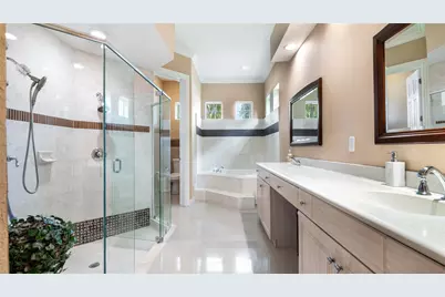 10982 NW 70th Court, Parkland, FL 33076 - Photo 5