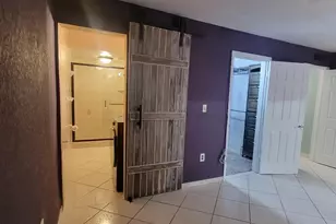 1890 W 56th St, Hialeah, FL 33012 - Photo 21