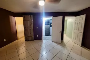 1890 W 56th St, Hialeah, FL 33012 - Photo 19