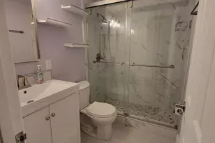 1890 W 56th St, Hialeah, FL 33012 - Photo 15