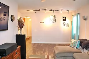 2872 NE 1st Dr, Homestead, FL 33033 - Photo 7