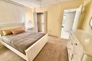 1101 Colony Point Cir, Pembroke Pines, FL 33026 - Photo 25