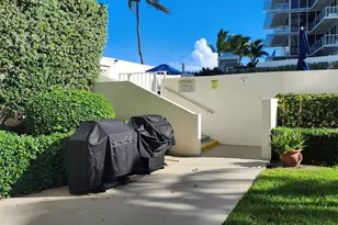 3570 S Ocean Blvd, South Palm Beach, FL 33480 - Photo 29