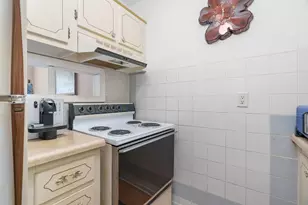 2106 NE 56th Ct, Fort Lauderdale, FL 33308 - Photo 13
