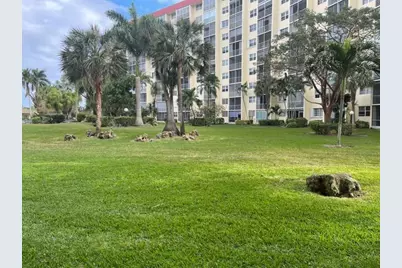 2731 NE 14th Street Causeway #103, Pompano Beach, FL 33062 - Photo 3