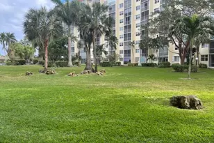 2731 NE 14th Street Cswy Unit, Pompano Beach, FL 33062 - Photo 3