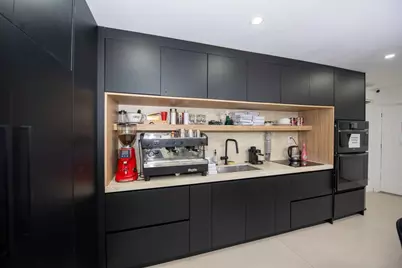 5738 W Hallandale Beach Boulevard, Miramar, FL 33023 - Photo 9