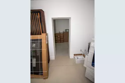 5738 W Hallandale Beach Boulevard, Miramar, FL 33023 - Photo 3