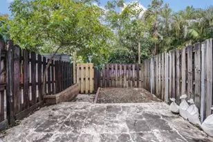 6111 SW 42nd Ct, Davie, FL 33314 - Photo 13