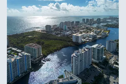 920 Intracoastal Drive #1502, Fort Lauderdale, FL 33304 - Photo 3