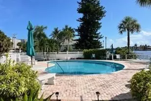 1201 N Riverside Dr, Pompano Beach, FL 33062 - Photo 21