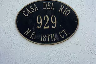 929 NE 18th Ct, Fort Lauderdale, FL 33305 - Photo 9