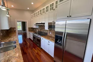 929 NE 18th Ct, Fort Lauderdale, FL 33305 - Photo 17