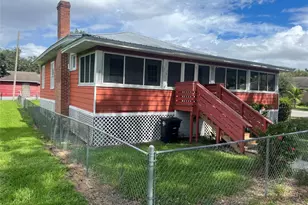 301 Avenue L, Moore Haven, FL 33471 - Photo 1